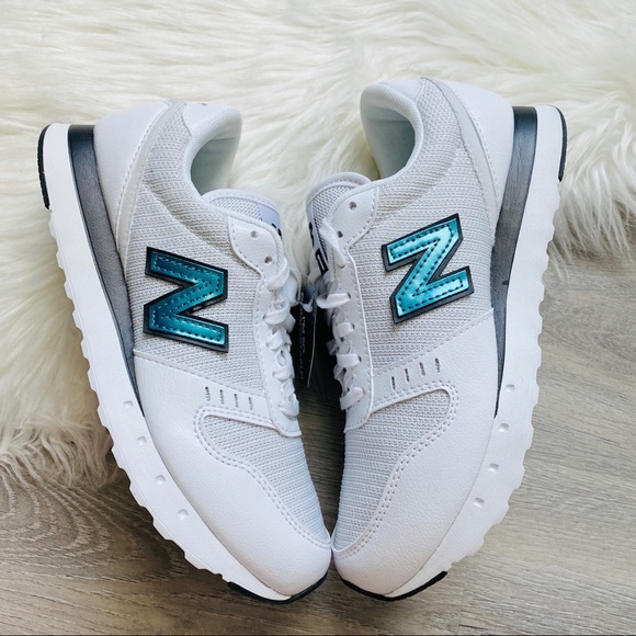 NWT New Balance 311 Women’s Shoes - Picture 5 of 9